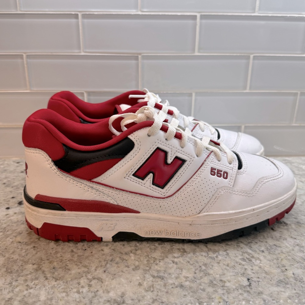 New balance 550s Men’s size 8